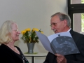 Ehrung Gisela Pfeiffer durch Alois Herrmann